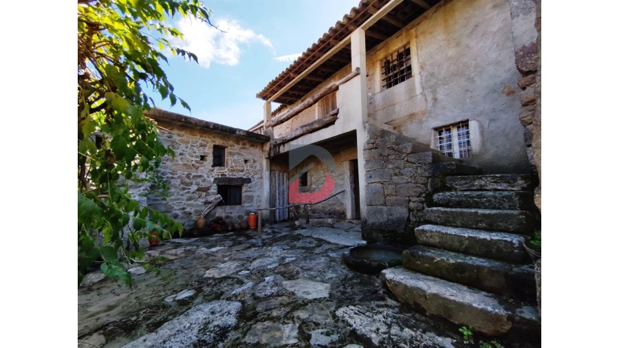 Moradia T2 para Venda em Vale da Mula