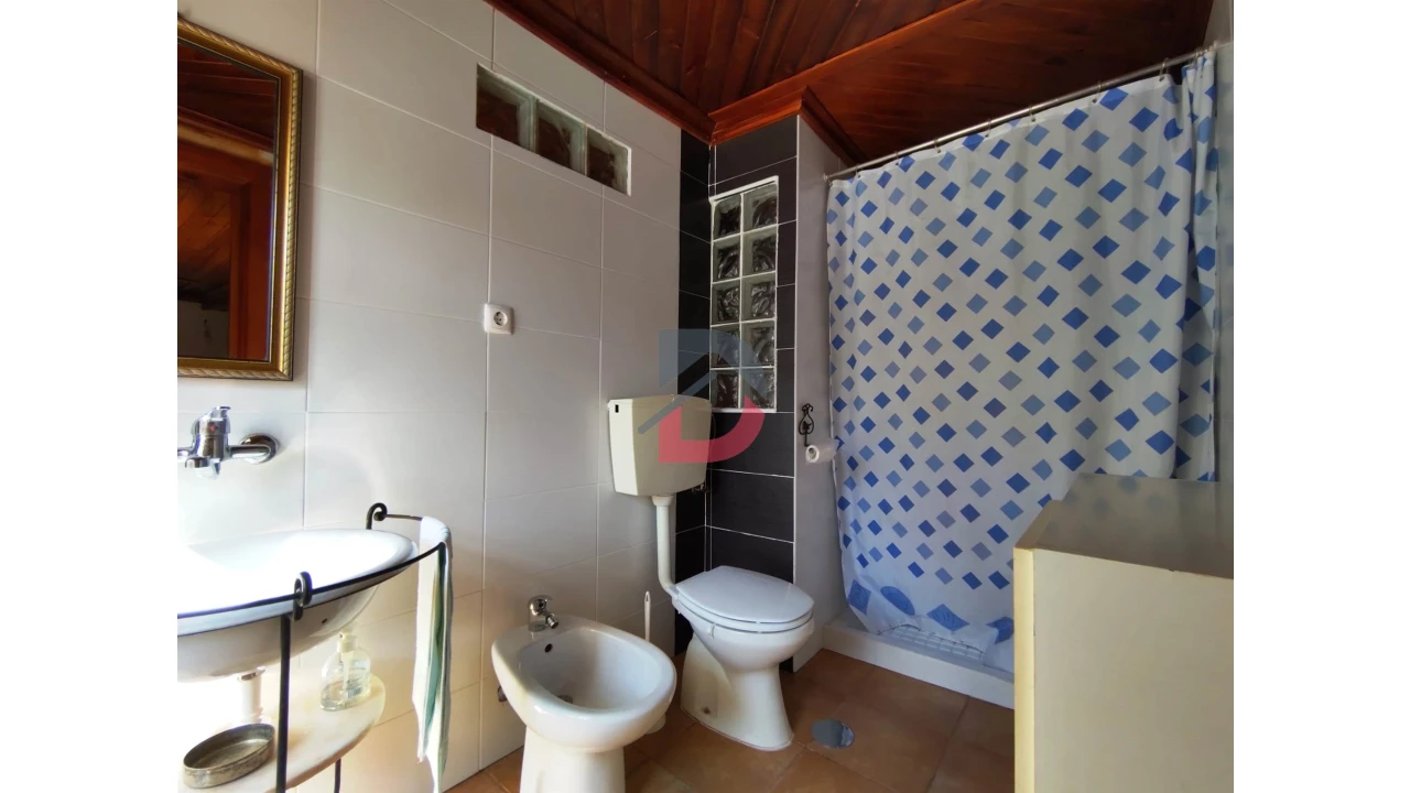 Moradia T2 para Venda em Vale da Mula Foto 25