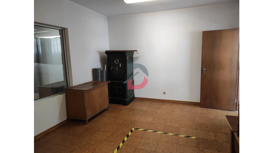 Escritório para Arrendamento em Castelo Branco Foto 13
