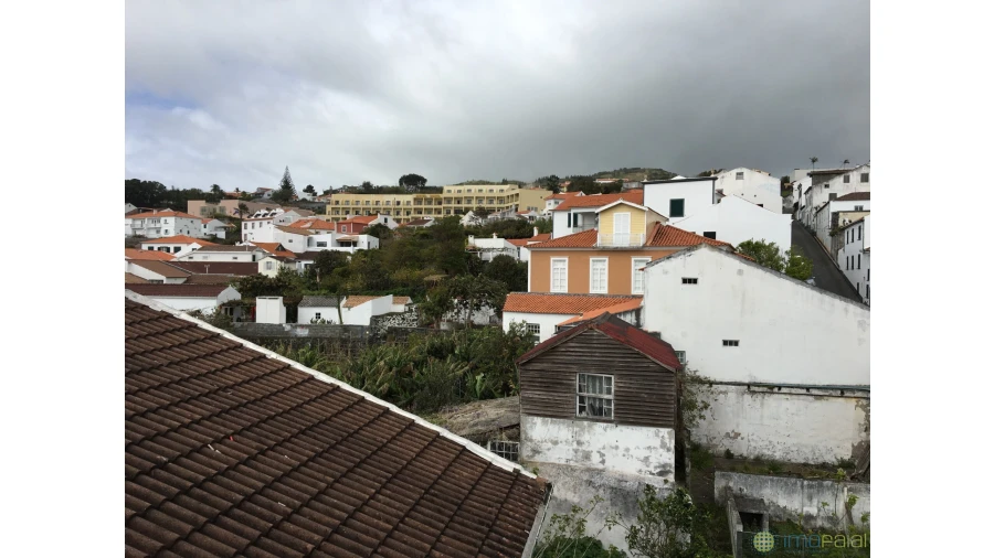 Moradia T5 para Venda em Horta (Matriz) Foto 51