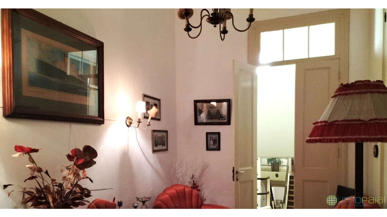 Moradia T5 para Venda em Horta (Matriz) Foto 10