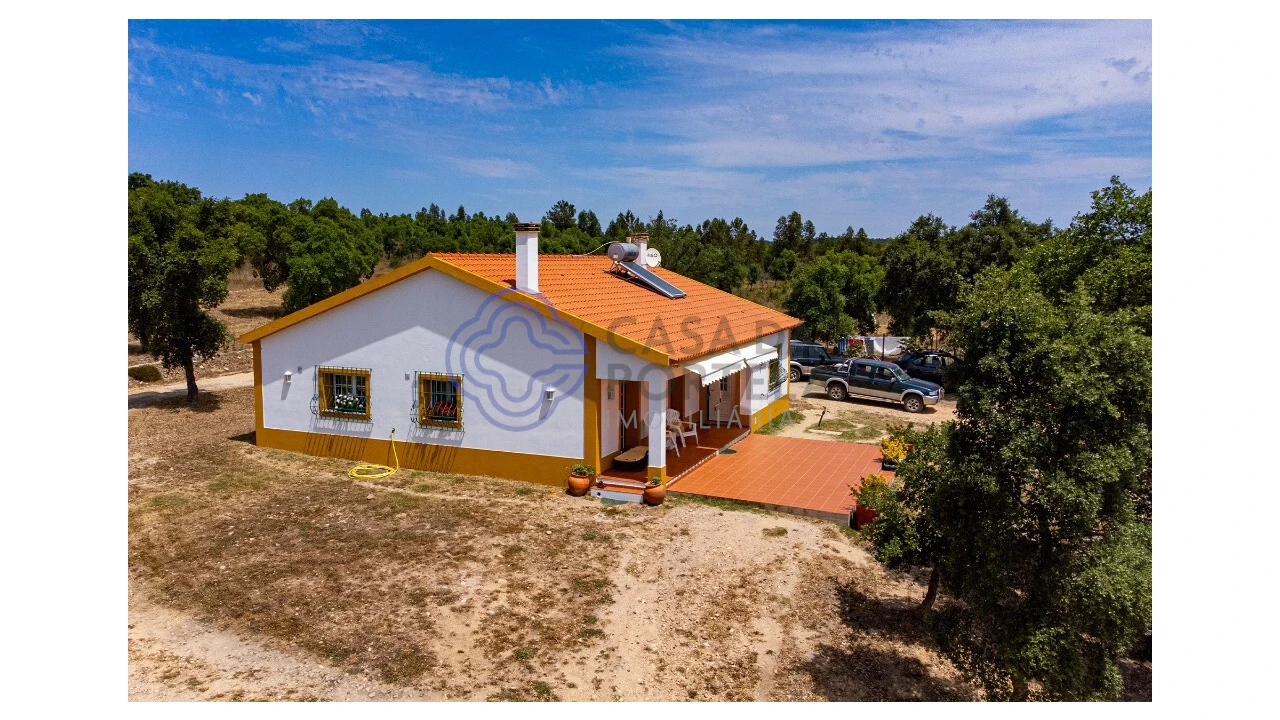 Quinta T3 para Venda em São Facundo e Vale das Mós Foto 18