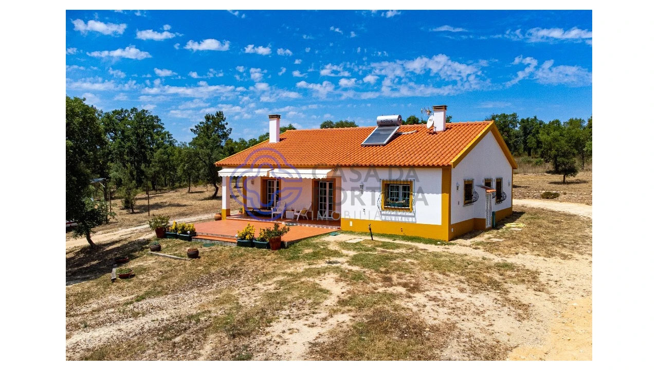 Quinta T3 para Venda em São Facundo e Vale das Mós Foto 15