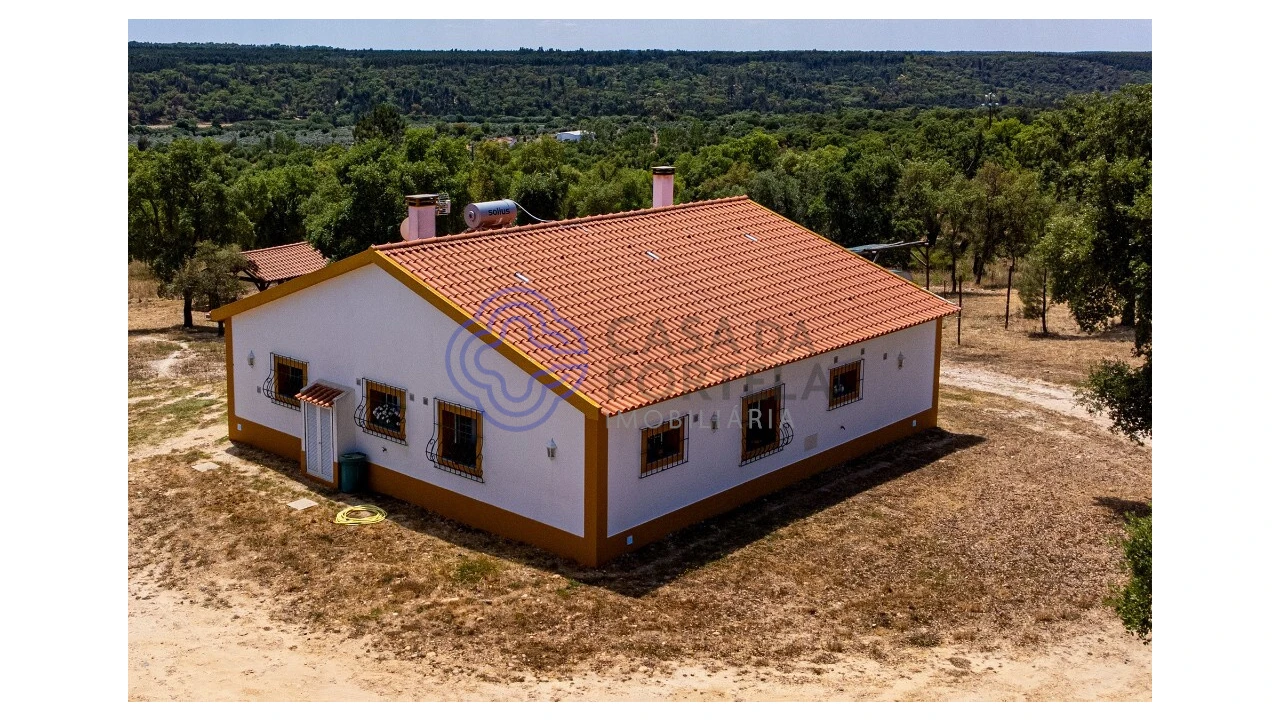 Quinta T3 para Venda em São Facundo e Vale das Mós Foto 16