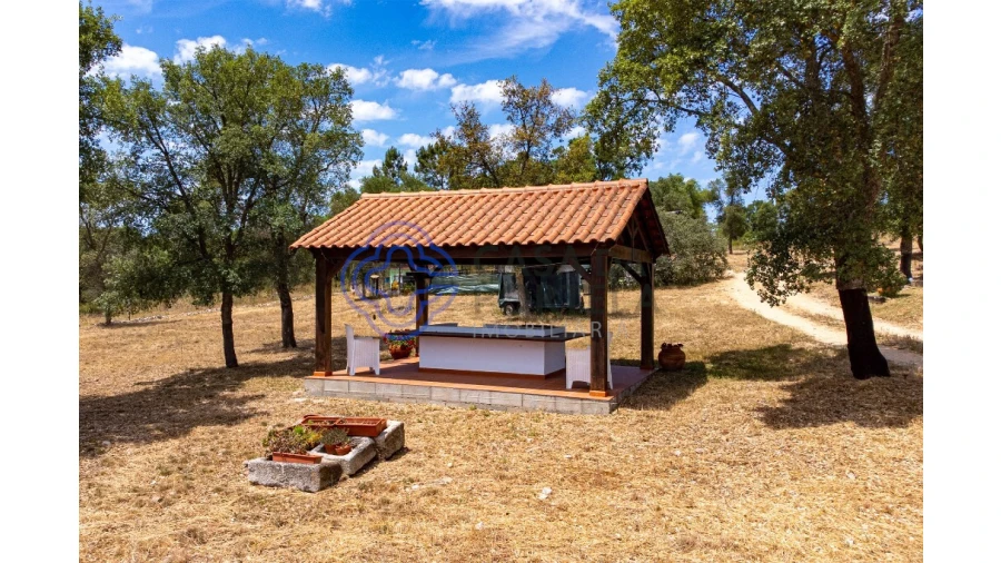 Quinta T3 para Venda em São Facundo e Vale das Mós Foto 14