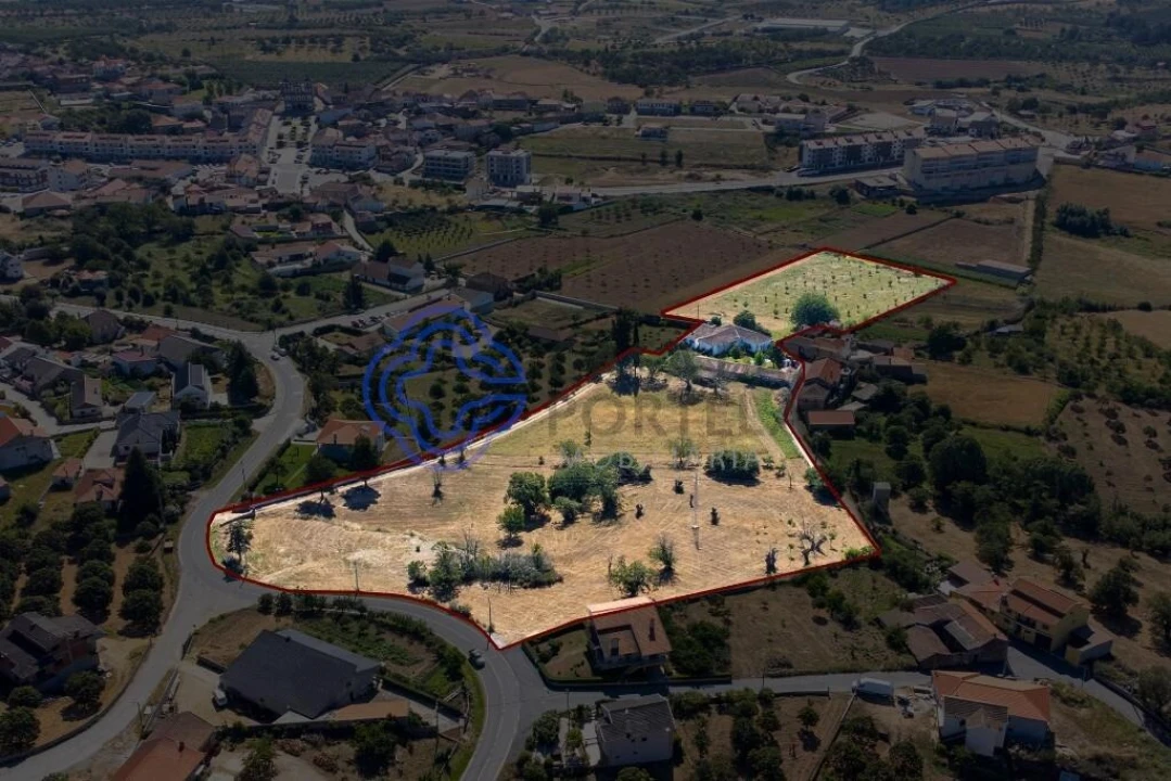Quinta T4 para Venda em Carrazedo de Montenegro e Curros Foto 80