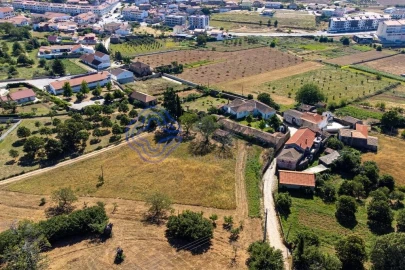 Quinta T4 para Venda em Carrazedo de Montenegro e Curros