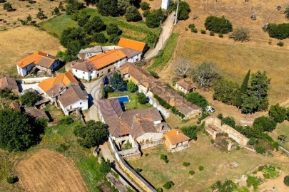 Quinta T4 para Venda em Carrazedo de Montenegro e Curros