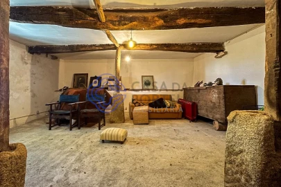 Quinta T4 para Venda em Carrazedo de Montenegro e Curros