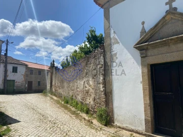 Quinta T4 para Venda em Carrazedo de Montenegro e Curros