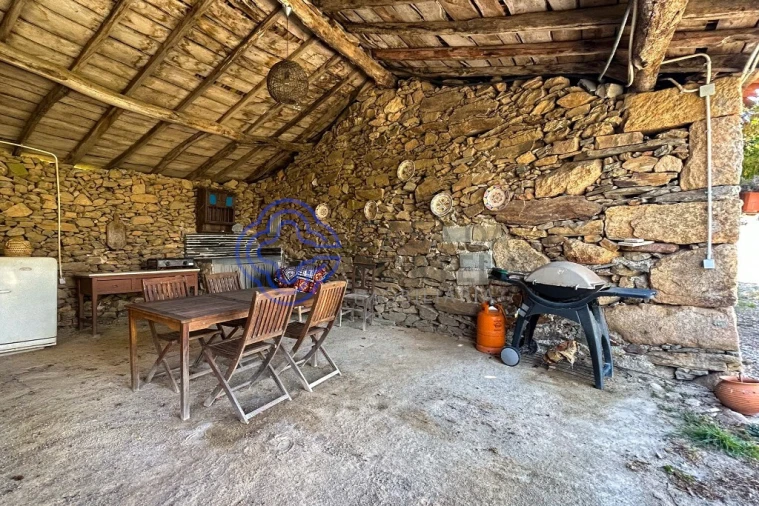 Quinta T4 para Venda em Carrazedo de Montenegro e Curros Foto 56