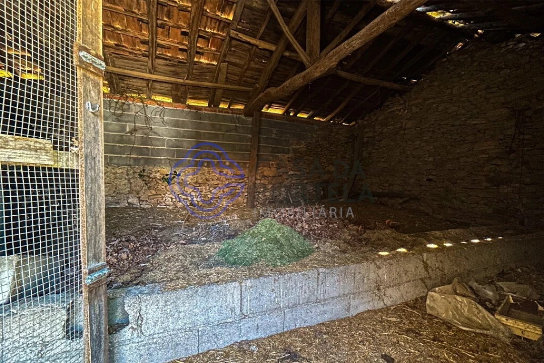 Quinta T4 para Venda em Carrazedo de Montenegro e Curros Foto 58