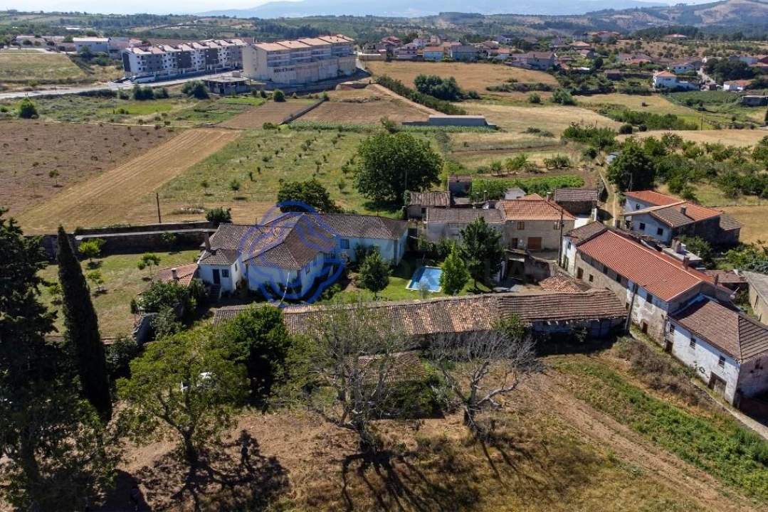 Quinta T4 para Venda em Carrazedo de Montenegro e Curros Foto 89