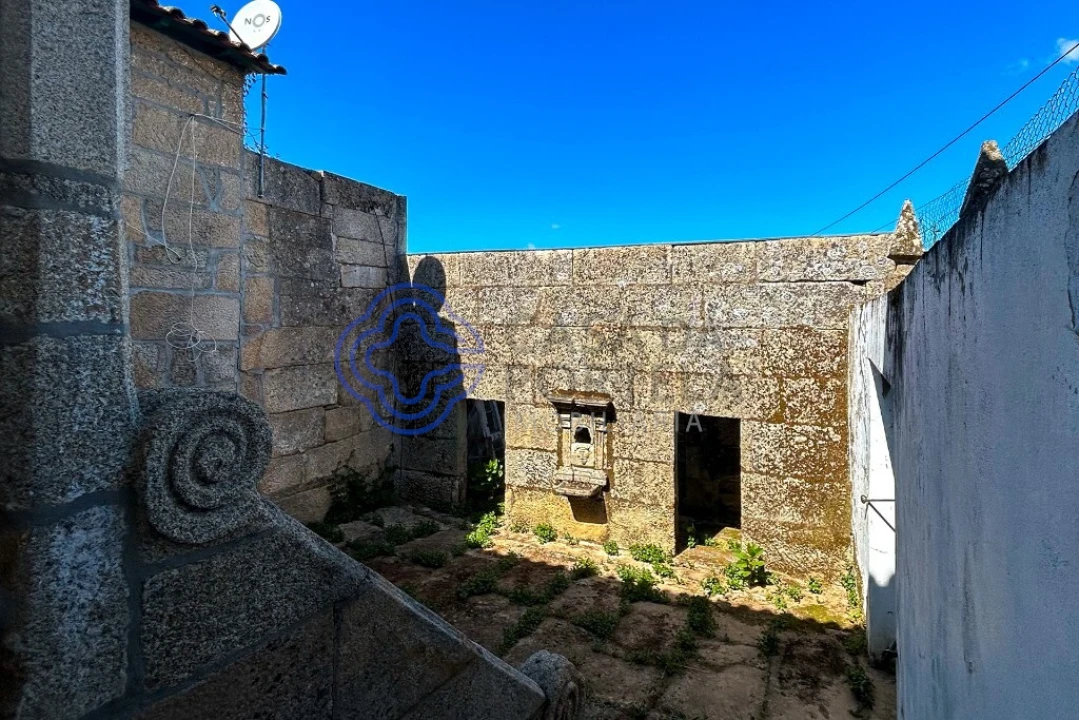 Quinta T4 para Venda em Carrazedo de Montenegro e Curros Foto 48
