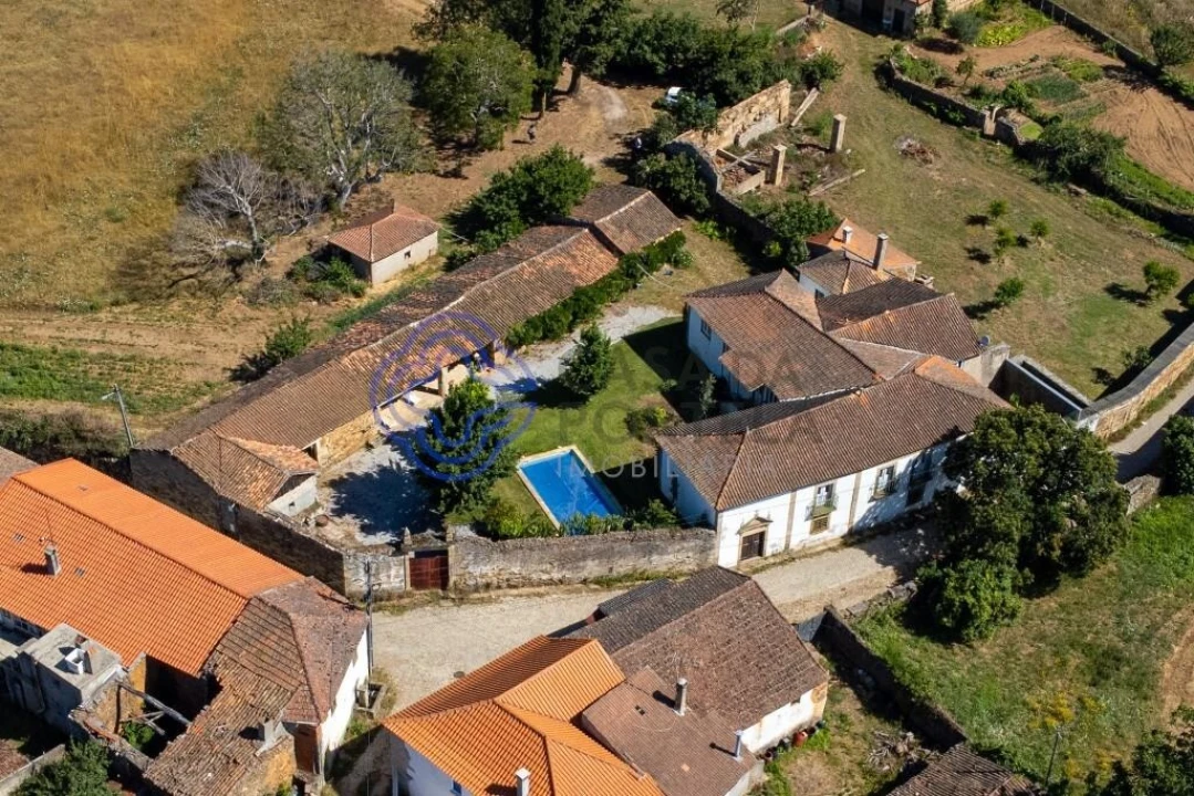 Quinta T4 para Venda em Carrazedo de Montenegro e Curros Foto 92