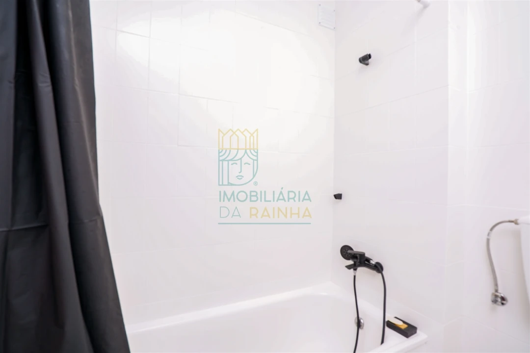 Apartamento T2 para Arrendamento em Foz do Arelho Foto 11