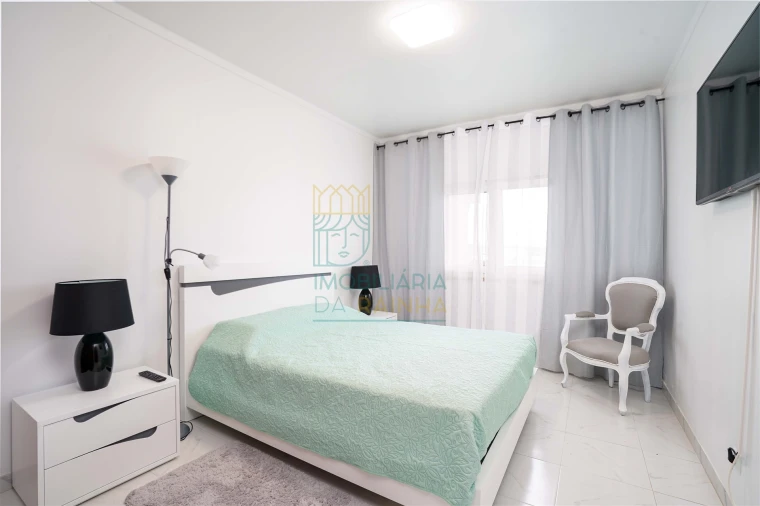 Apartamento T2 para Arrendamento em Foz do Arelho Foto 7