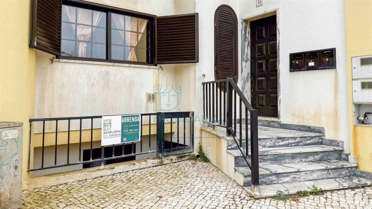 Apartamento T2 para Arrendamento em Foz do Arelho Foto 15