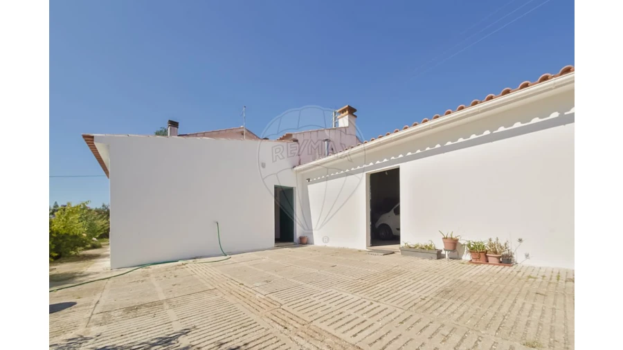 Quinta T2 para Venda em Rio Maior Foto 4