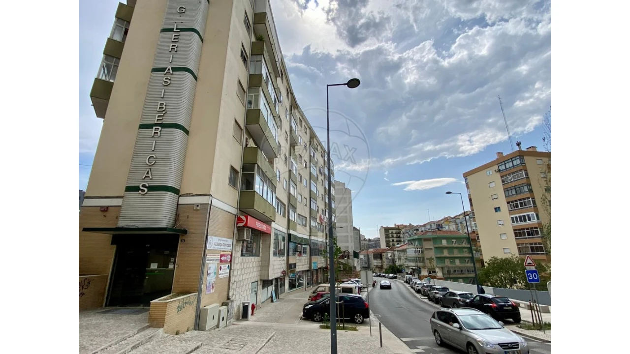 Loja para Venda em Agualva e Mira-Sintra Foto 4