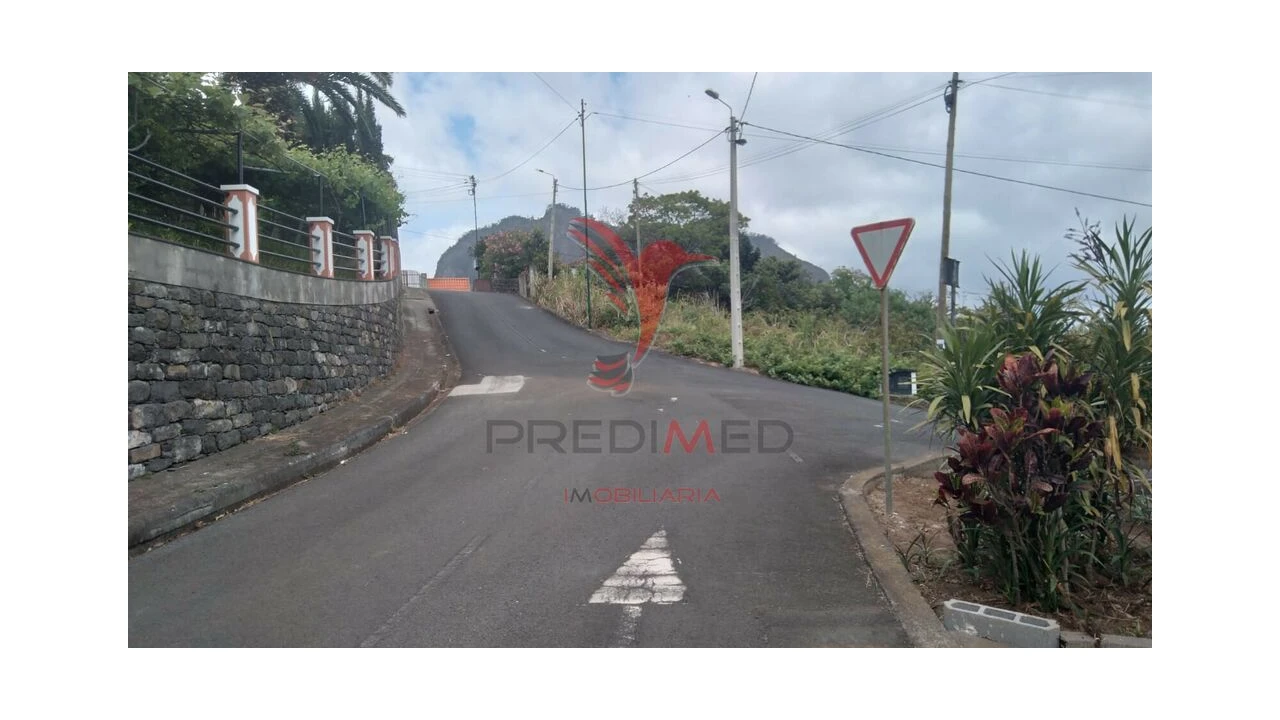 Terreno para Venda em Porto da Cruz Foto 4