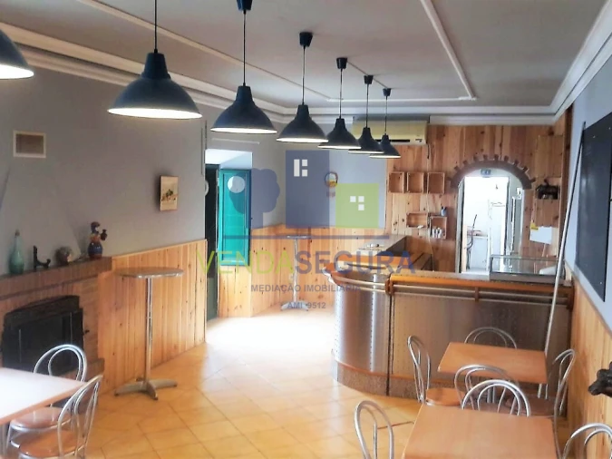 Negócio para Venda em Safara e Santo Aleixo da Restauração Foto 2