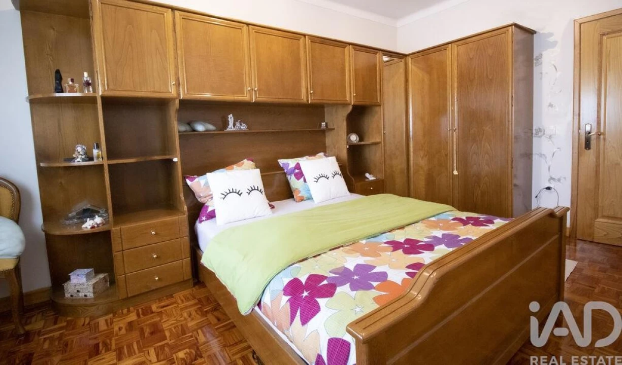 Moradia T3 para Venda em Ribeirão Foto 17