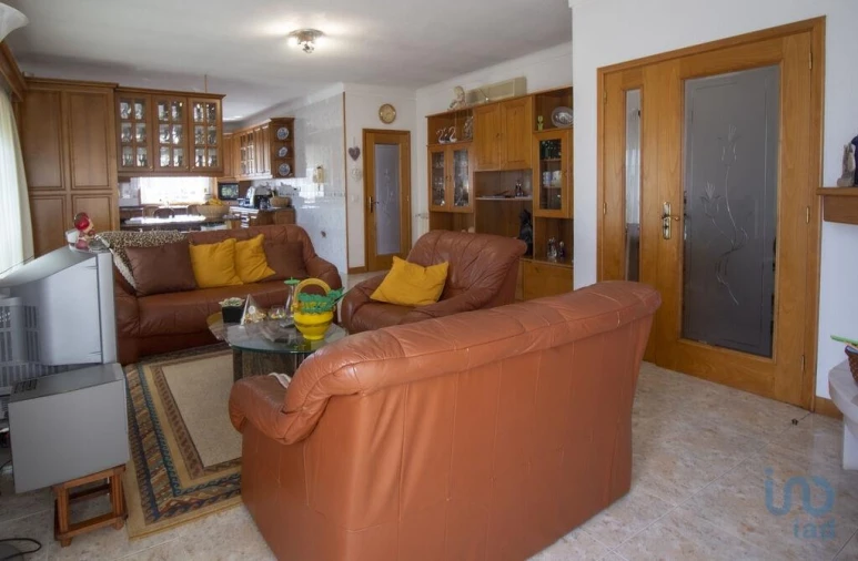 Moradia T3 para Venda em Ribeirão Foto 11