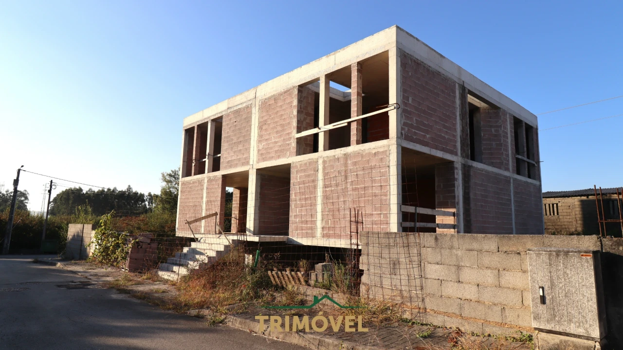 Moradia T4 para Venda em São Roque Foto 16