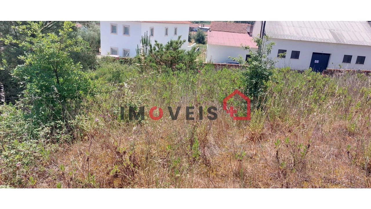 Loja para Venda em Gondemaria e Olival Foto 3