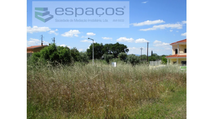 Terreno para Venda em Escalos de Cima e Lousa Foto 6