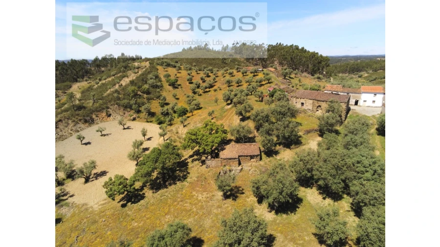 Moradia para Venda em Fratel Foto 3