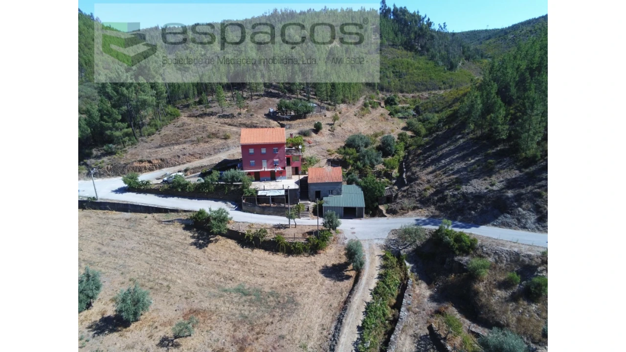 Quinta T8 para Venda em Cambas Foto 4