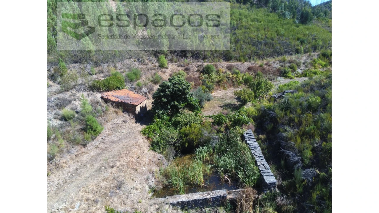 Quinta T8 para Venda em Cambas Foto 10