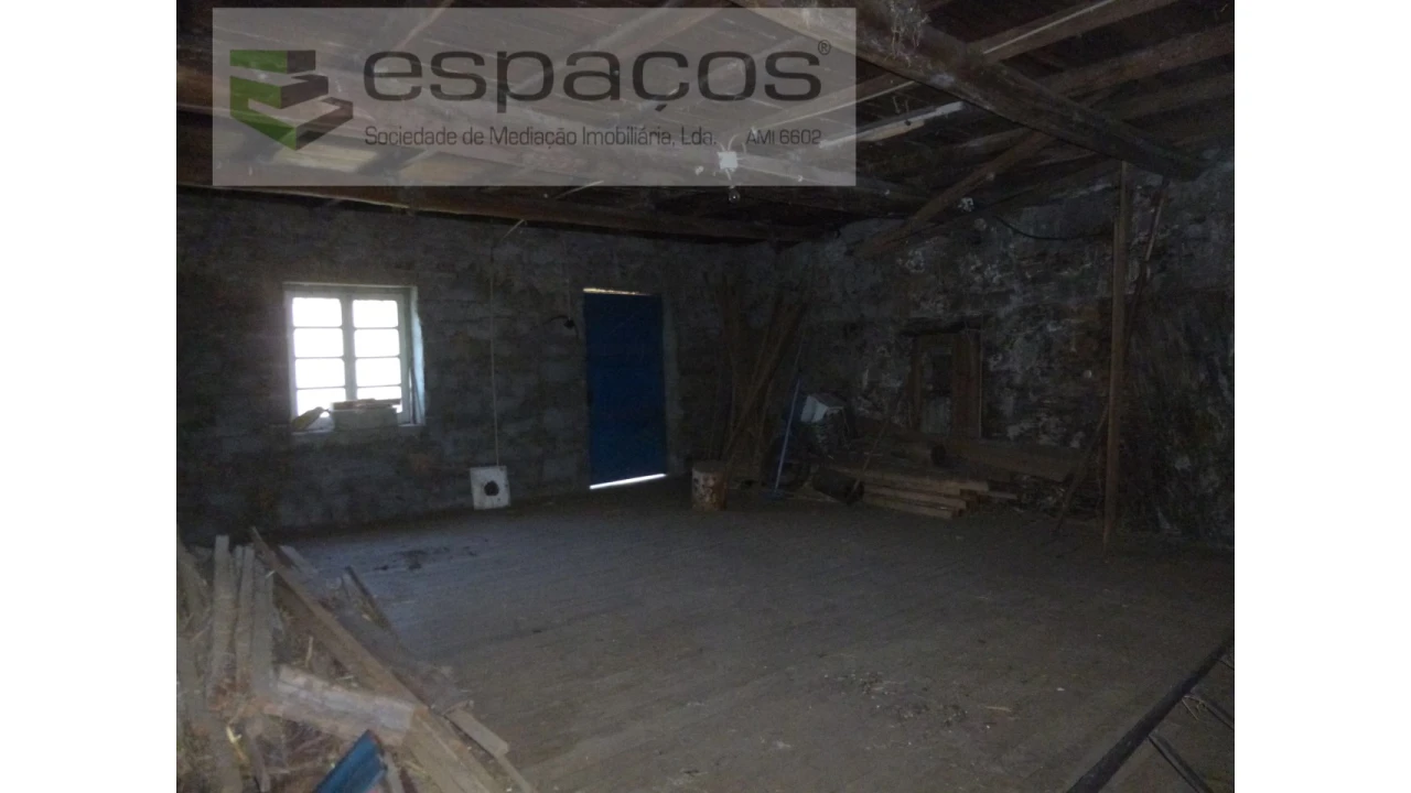 Quinta T8 para Venda em Cambas Foto 37