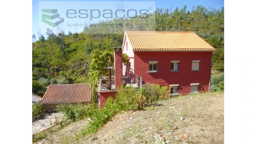 Quinta T8 para Venda em Cambas Foto 16