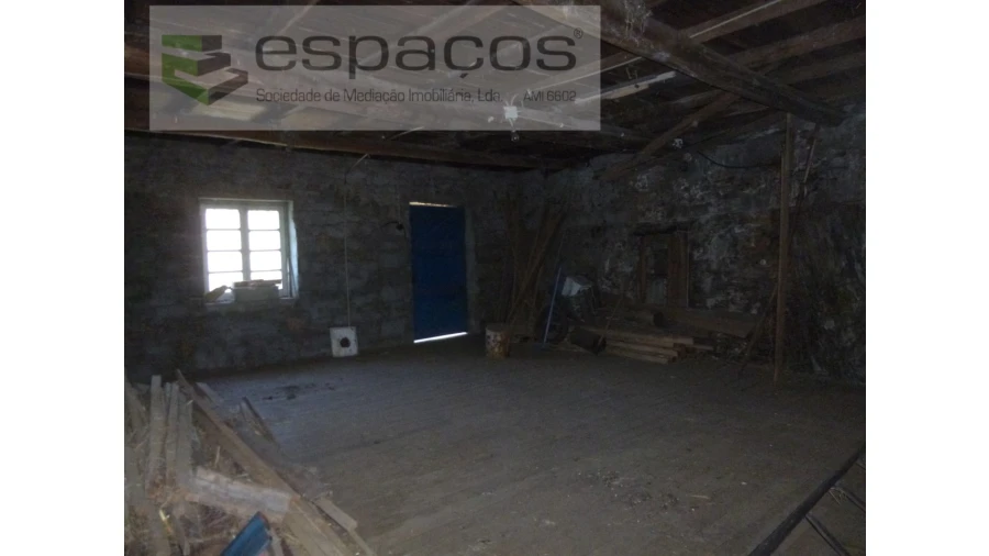 Quinta T8 para Venda em Cambas Foto 37