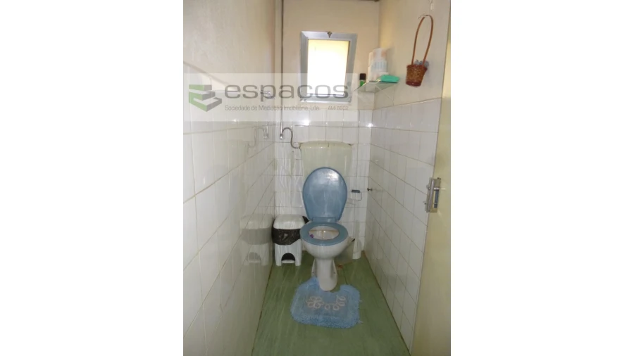 Quinta T8 para Venda em Cambas Foto 56