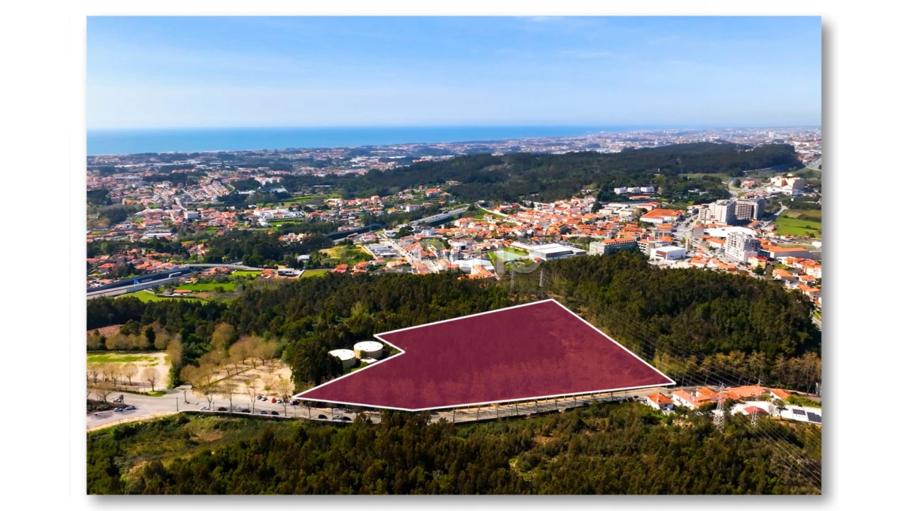 Terreno para Venda em Pedroso e Seixezelo Foto 1