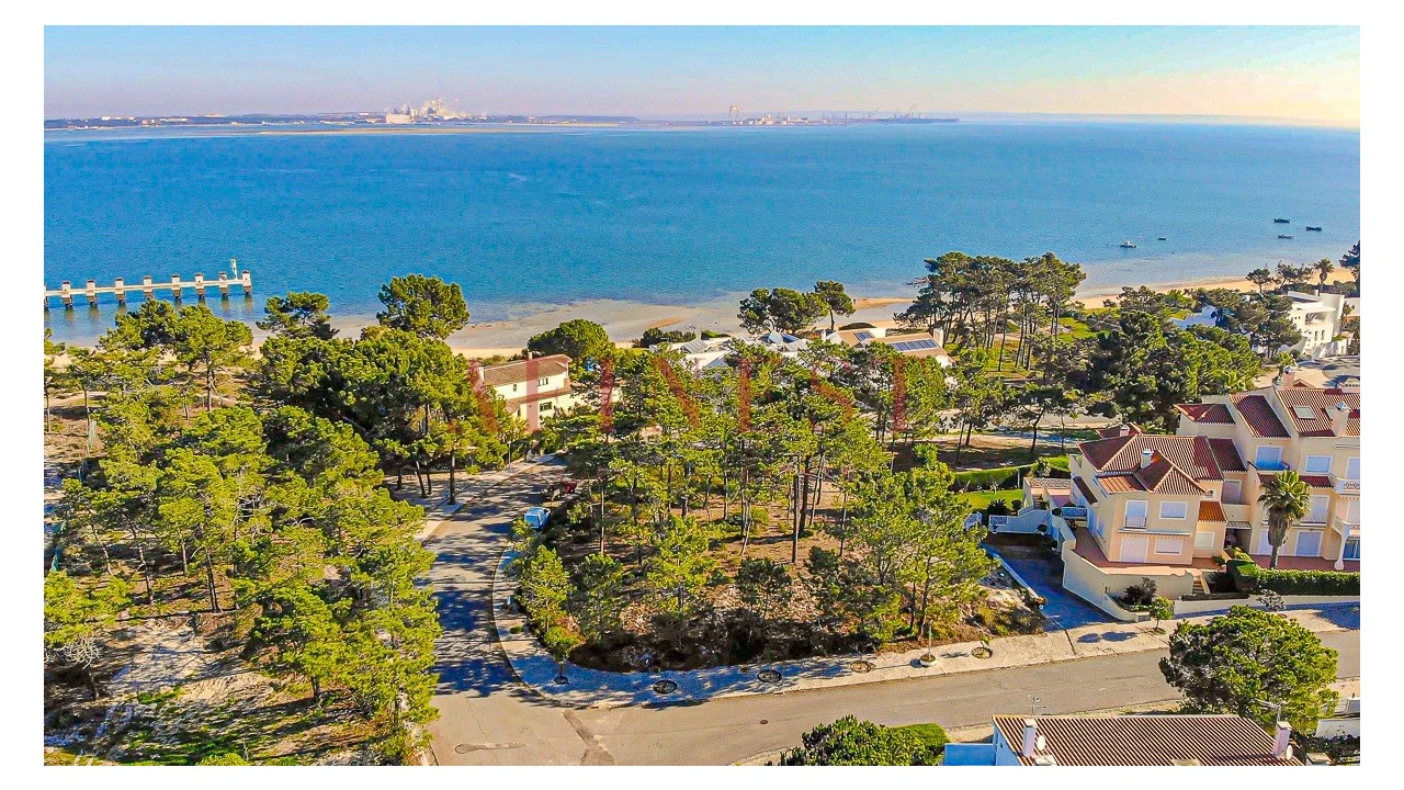 Moradia T4 para Venda em Grândola e Santa Margarida da Serra Foto 50