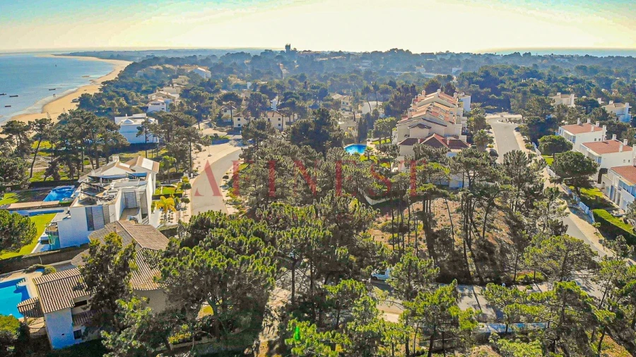 Moradia T4 para Venda em Grândola e Santa Margarida da Serra Foto 47