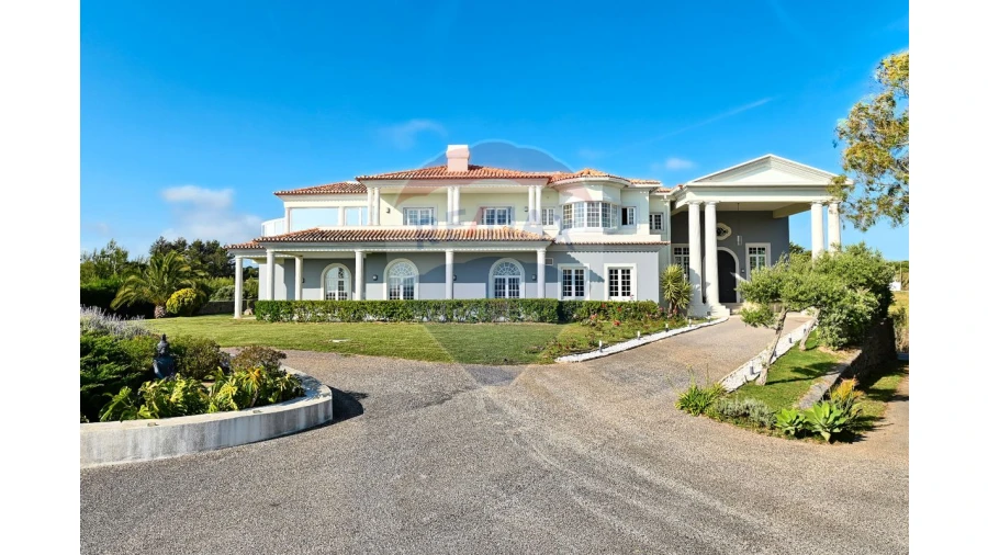 Moradia T6 para Venda em Santa Maria e São Miguel, São Martinho, São Pedro Penaferrim Foto 1