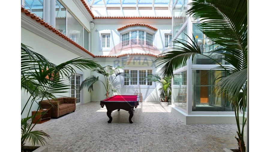 Moradia T6 para Venda em Santa Maria e São Miguel, São Martinho, São Pedro Penaferrim Foto 7