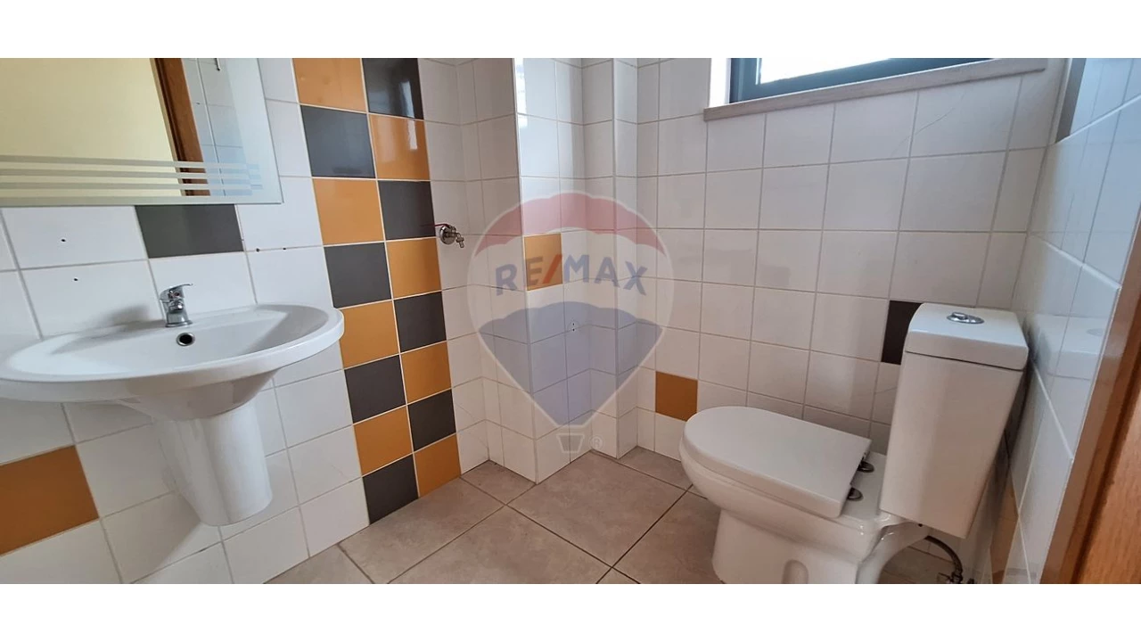Loja para Venda em Albufeira e Olhos de Água Foto 4
