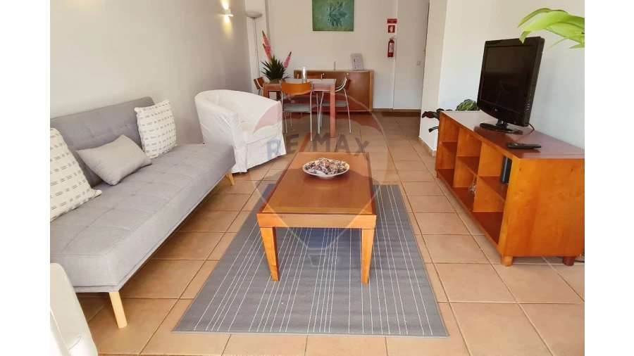 Apartamento T1 para Venda em Albufeira e Olhos de Água Foto 2