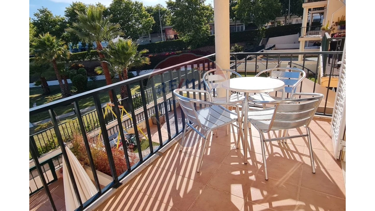 Apartamento T1 para Venda em Albufeira e Olhos de Água Foto 3