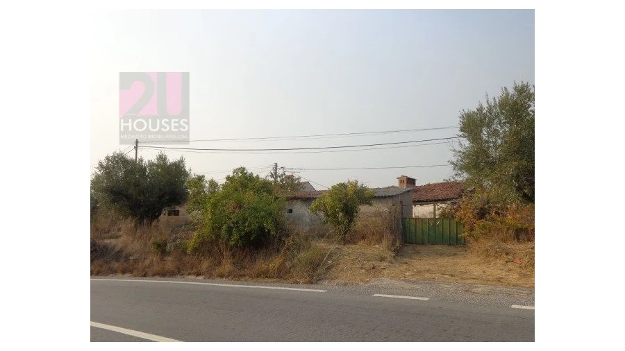 Quinta T0 para Venda em São Pedro de Tomar Foto 4