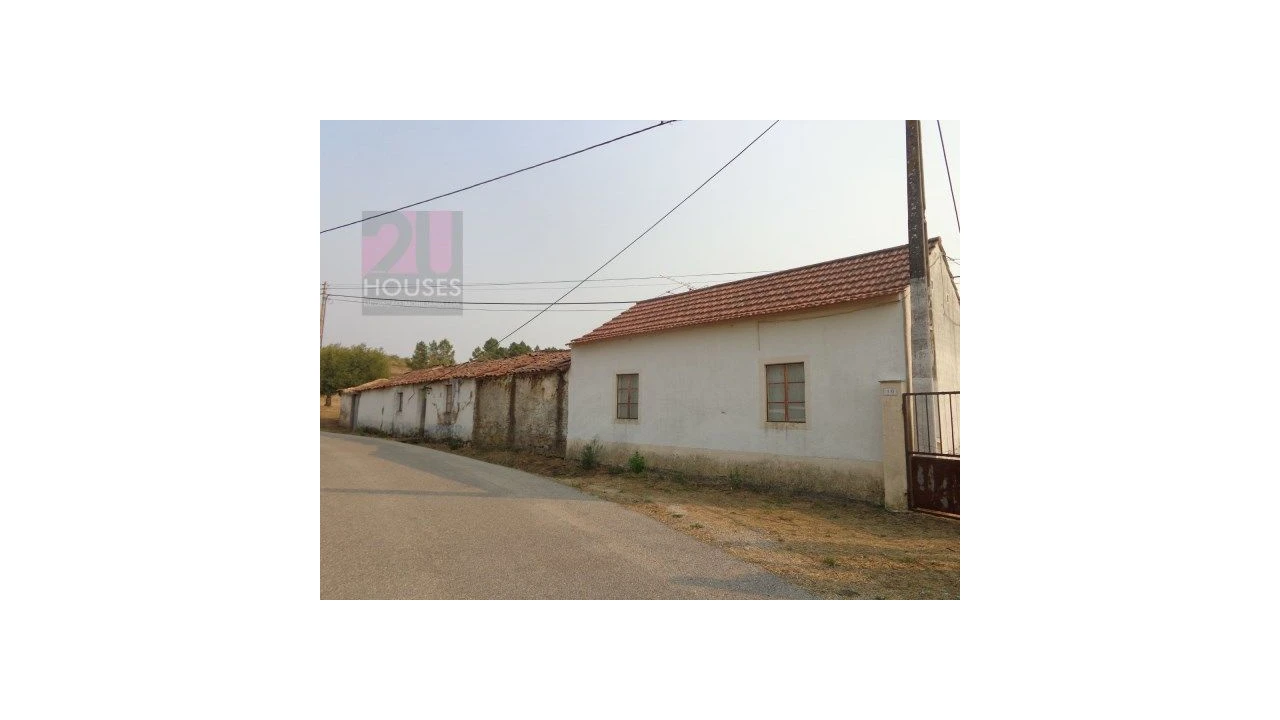 Quinta T0 para Venda em São Pedro de Tomar Foto 1