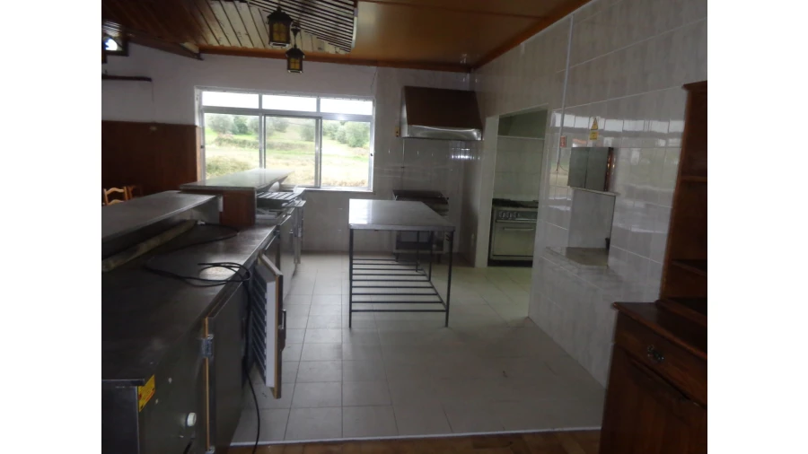 Moradia T0 para Venda em Carregueiros Foto 5