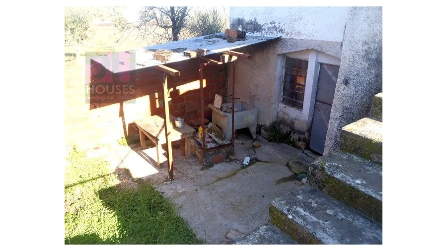 Moradia T0 para Venda em Freixianda, Ribeira do Fárrio e Formigais Foto 5